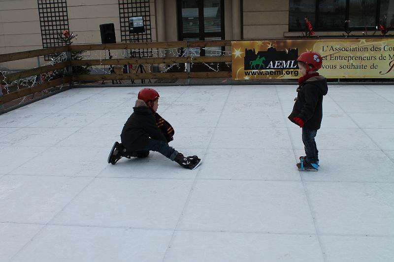 2013-12-28 La patinoire, le trio 011.JPG